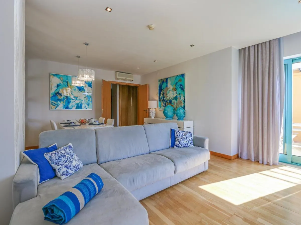 Luxury 1 Bedroom Apartment, Marina De Albufeira 0*,  Portugal
